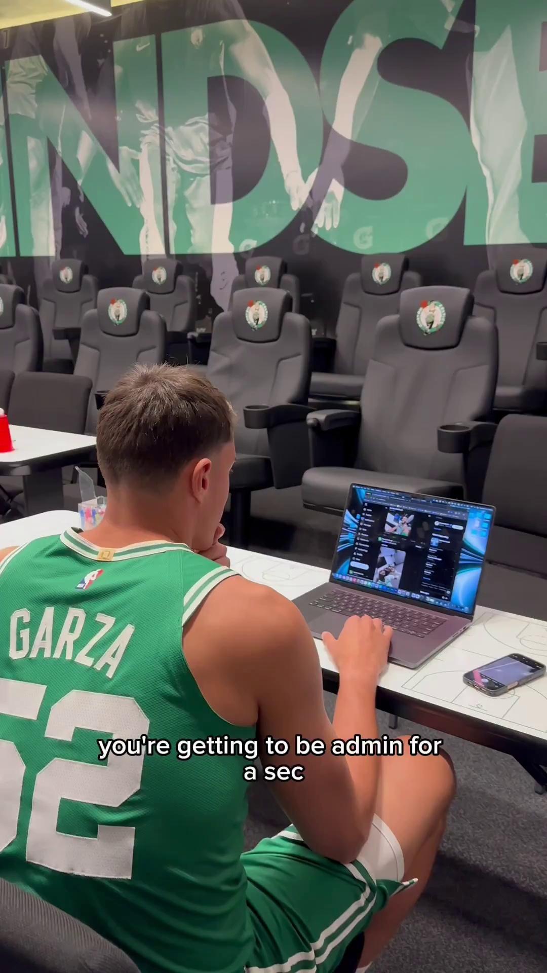 NBA常规赛今夜再迎强敌，波士顿凯尔特人伤情更新，主帅态度——压力陡增，球队文化再被提及的简单介绍